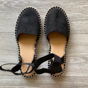 Brash summer canvas sandals